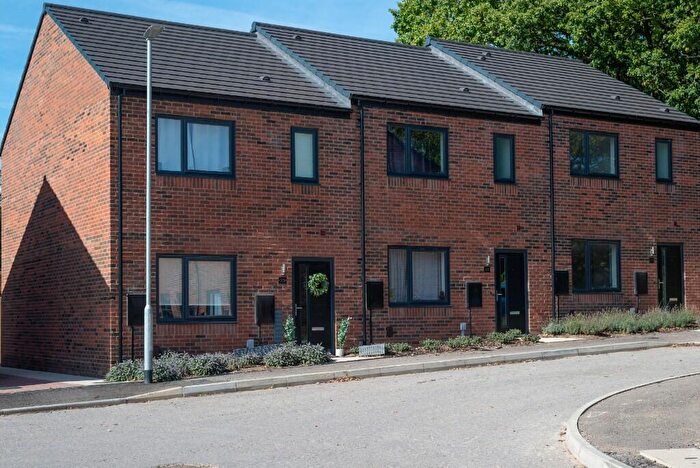 3 Bedroom End Of Terrace House To Rent In The Oaks, DH7