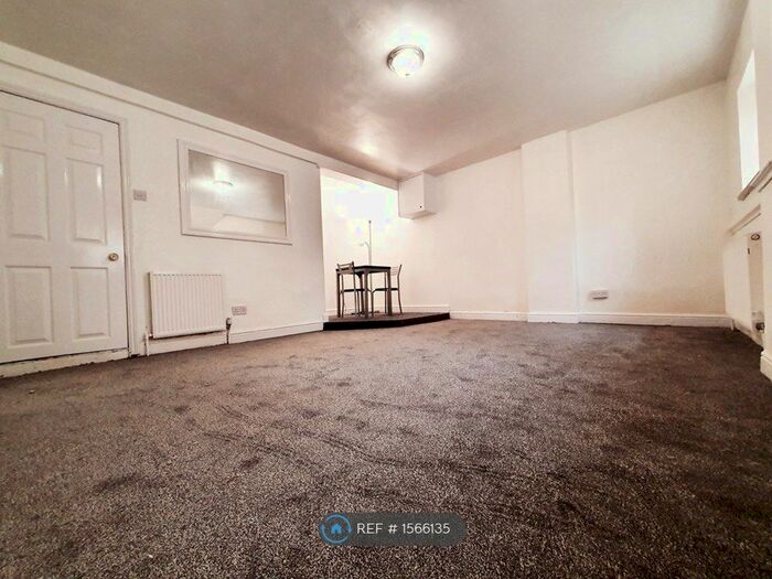 1 Bedroom Flat To Rent In St. John's Road, Chelmsford, CM2