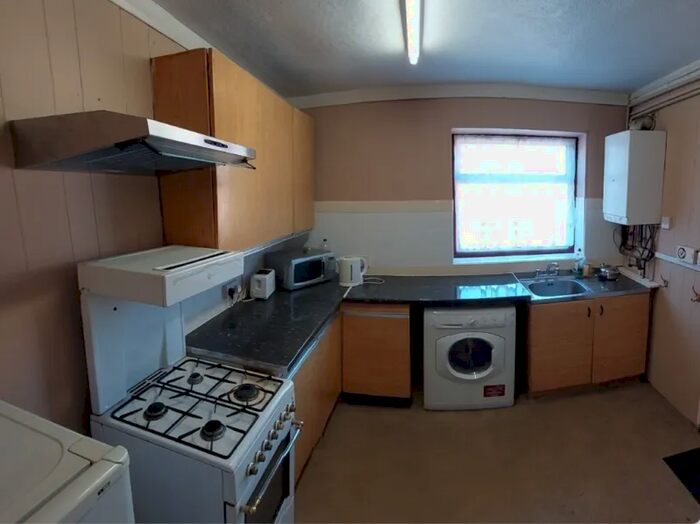 1 Bedroom Terraced House To Rent In Masterman Road, London, E6