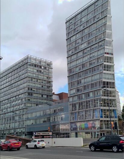 Studio To Rent In Strand Street, Liverpool, L1