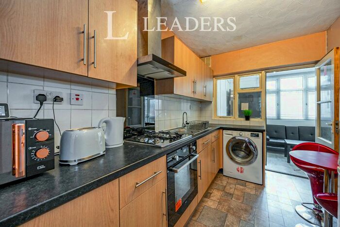 5 Bedroom Terraced House To Rent In Rivers Street, Southsea, PO5