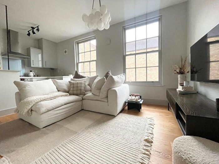 1 Bedroom Flat To Rent In Biggleswade, SG18