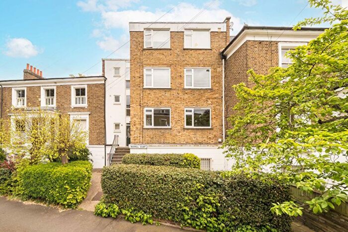 1 Bedroom Flat To Rent In Northbourne Road, Clapham, SW4