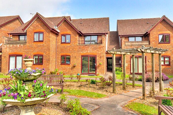 2 Bedroom Property For Sale In Old School Close, Stokenchurch, HP14