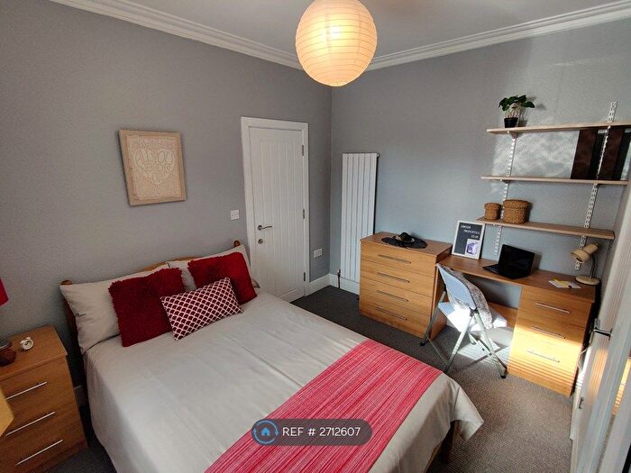 6 Bedroom Terraced House To Rent In Denmark Road, Northampton, NN1