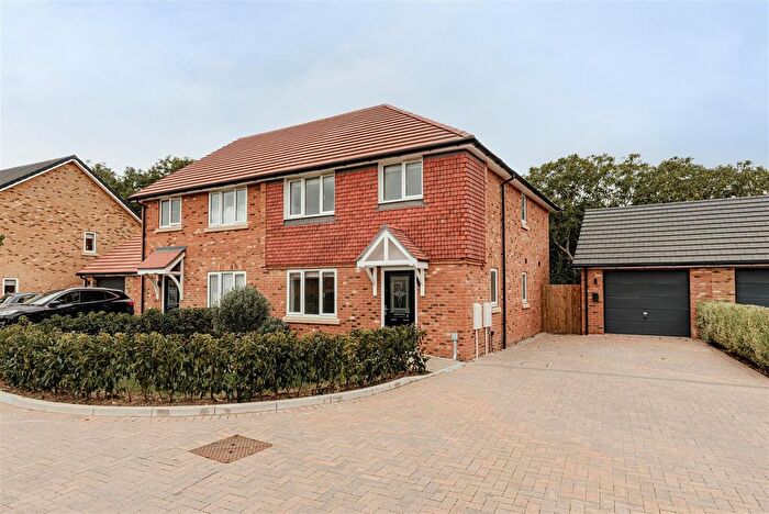 3 Bedroom Semi-Detached House For Sale In St Stephens Park, Ramsgate., CT12
