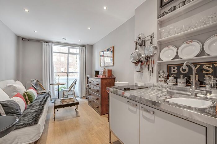 Studio To Rent In Prince Albert Road, St Johns Wood, London, NW8