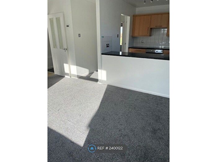 2 Bedroom Flat To Rent In North Street, Peterborough, PE2