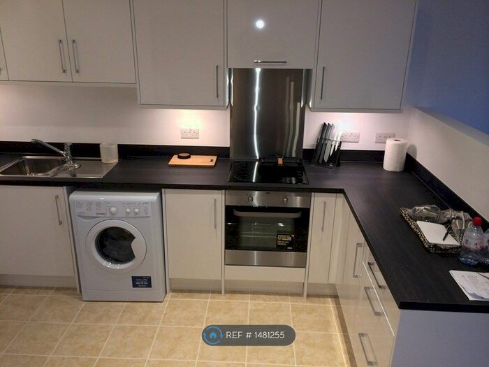 2 Bedroom Flat To Rent In Anglesea Mews, London, SE18