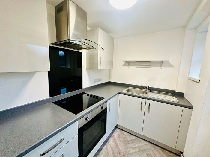 2 Bedroom Terraced House To Rent In Bestwood Road, Nottingham, NG6