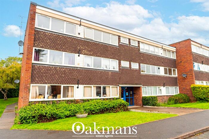 2 Bedroom Apartment For Sale In Cedarhurst, Birmingham, West Midlands, B32