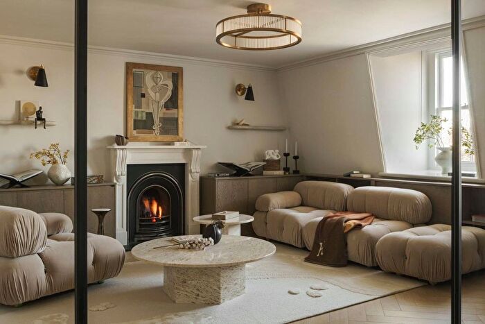 2 Bedroom Flat To Rent In Onslow Gardens, London, SW7