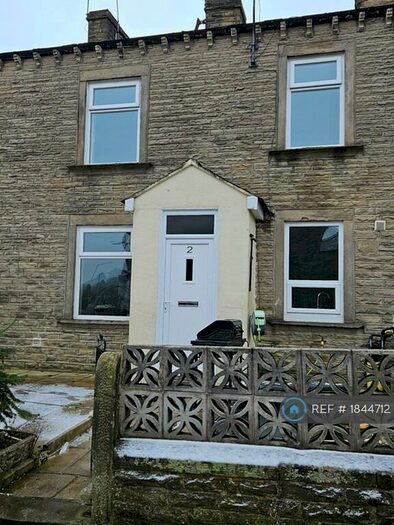 3 Bedroom End Of Terrace House To Rent In Turner Street, Barnoldswick, BB18