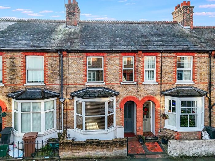 3 Bedroom Terraced House For Sale In Weight Road, Chelmsford, CM2