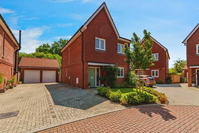 3 Bedroom Detached House For Sale In Meadow Way, South Chailey, Lewes, BN8