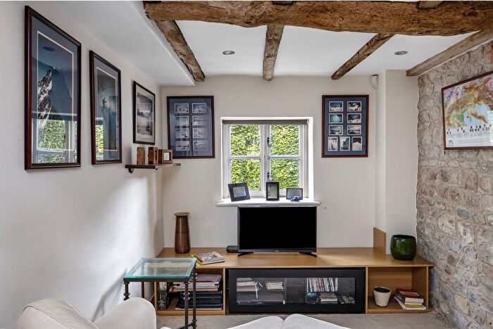 4 Bedroom Cottage For Sale In High Street, Amberley, West Sussex, BN18