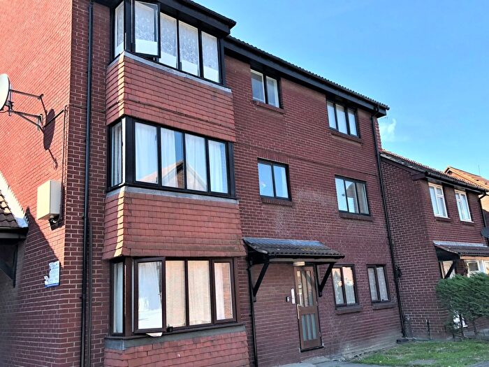 1 Bedroom Flat To Rent In Harper Road, London, E6