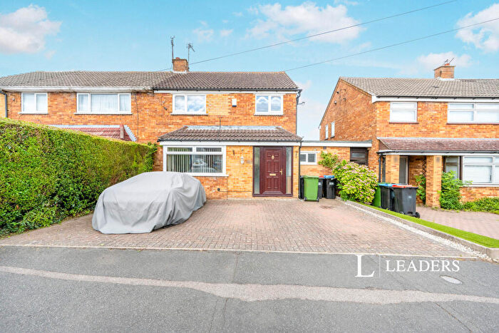 4 Bedroom Semi-Detached House To Rent In Tattenhoe Lane, Bletchley, MK3