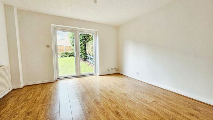 2 Bedroom Semi-Detached House For Sale In Bridgeness Road, Heatherton, DE23