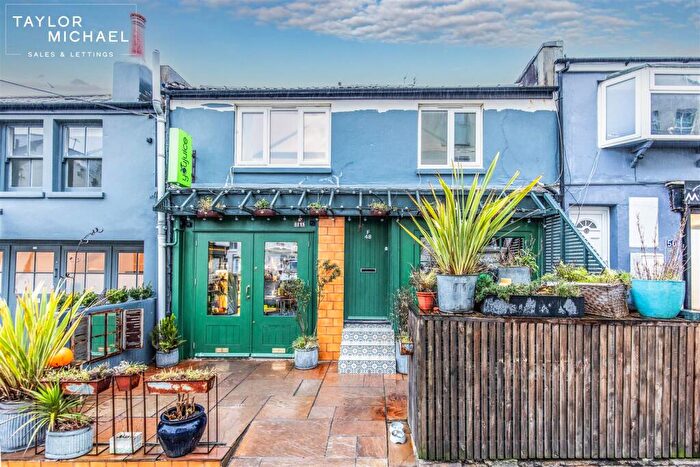 2 Bedroom Apartment To Rent In Brunswick Street East, Hove, BN3