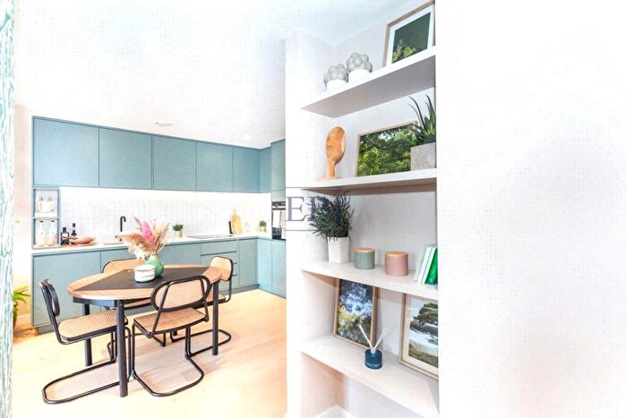 Studio To Rent In Parkview Avenue, Brent Cross Town, London, NW2