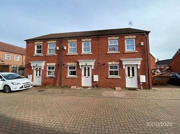2 Bedroom House To Rent In Langleywoods, SL3