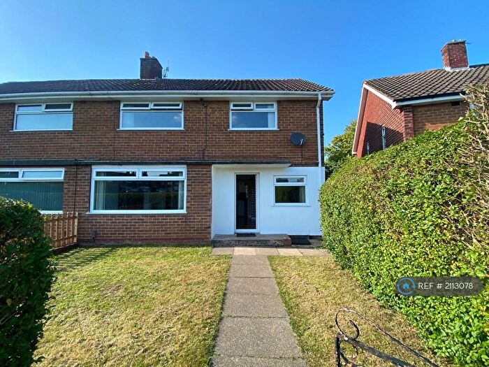 4 Bedroom Semi-Detached House To Rent In Lower Green, Wirral, CH49