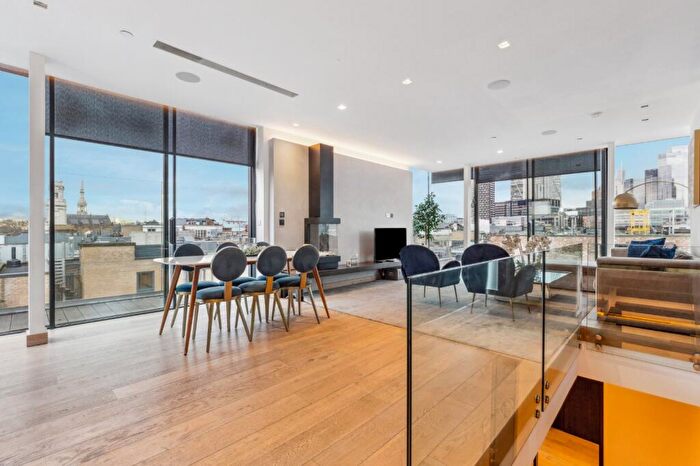 3 Bedroom Flat To Rent In Hoxton Square, Hoxton, N1