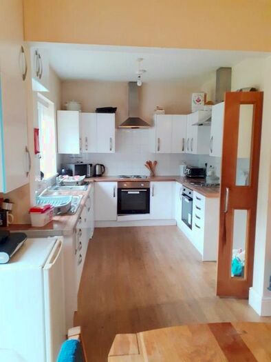 1 Bedroom Property To Rent In Wheatley Avenue, Somercotes, Alfreton, DE55