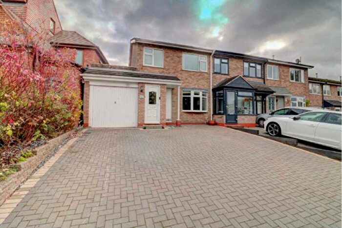 3 Bedroom Terraced House For Sale In Colemeadow Road, Coleshill, B46