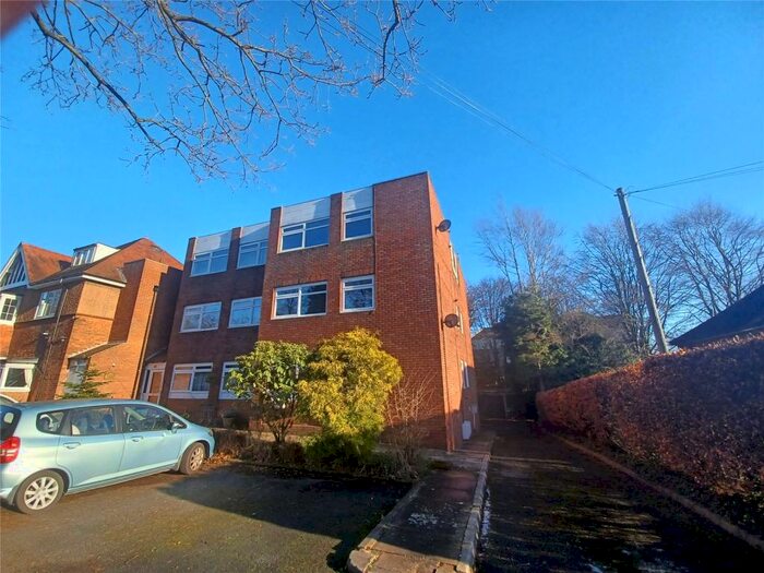 2 Bedroom Flat To Rent In Kenelm Road, Sutton Coldfield, B73