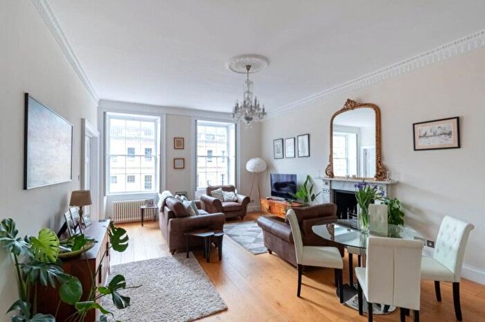 2 Bedroom Flat To Rent In Waterloo Road, London, SE1