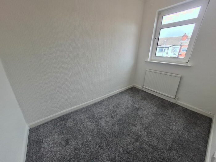 2 Bedroom Property To Rent In Ambler Street, Castleford, WF10
