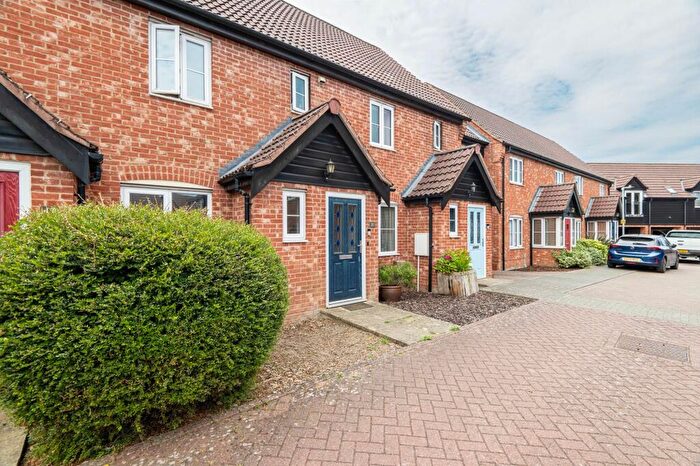 2 Bedroom Terraced House To Rent In Chopyngs Dole Close, Norwich, NR7