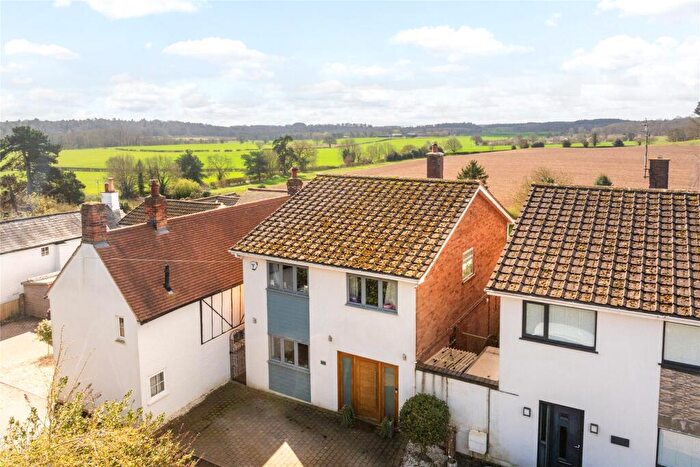 3 Bedroom Detached House For Sale In Mount Pleasant, Aspley Guise, Bedfordshire, MK17