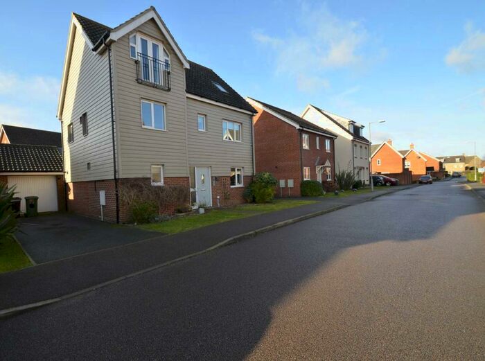 6 Bedroom Detached House To Rent In Lobelia Lane, Norwich, NR4