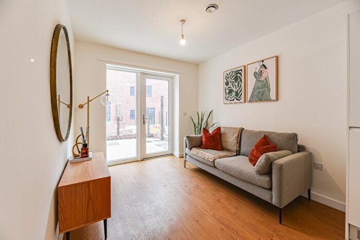 2 Bedroom Apartment To Rent In Central Street, Bolton, BL1