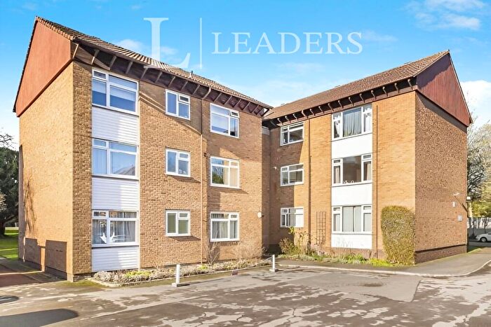 2 Bedroom Apartment To Rent In Alliance Court, Hills Avenue, CB1