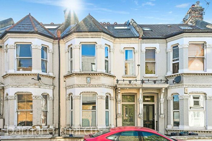 7 Bedroom House To Rent In Elspeth Road, London, SW11