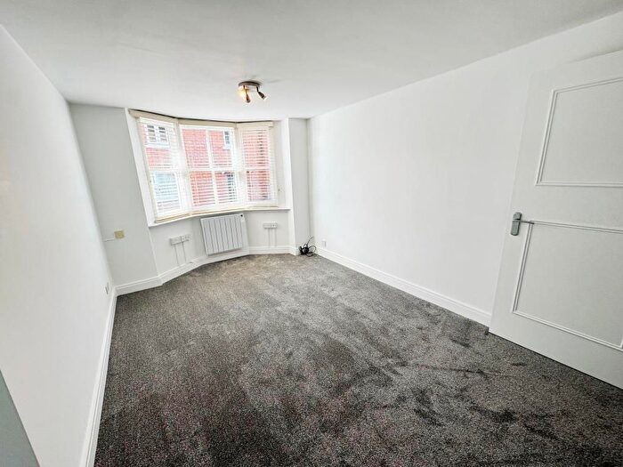 1 Bedroom Flat To Rent In West Street, Bere Regis, BH20