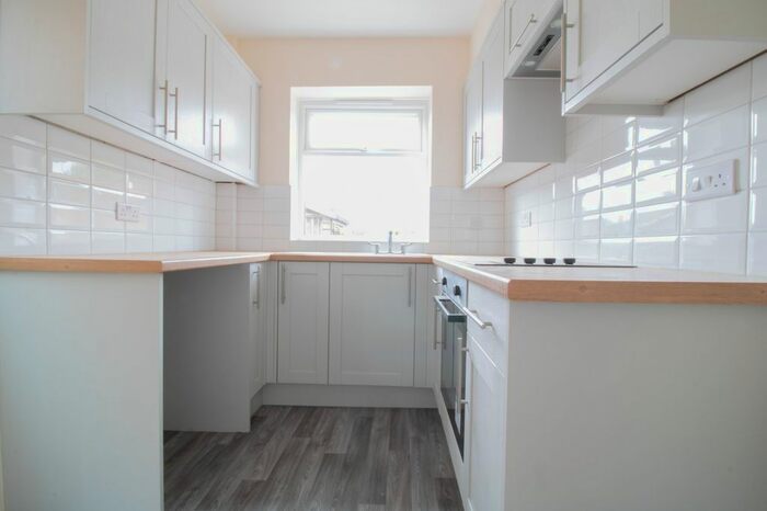 3 Bedroom Semi-Detached House To Rent In Lower Newport Road, Aldershot, GU12