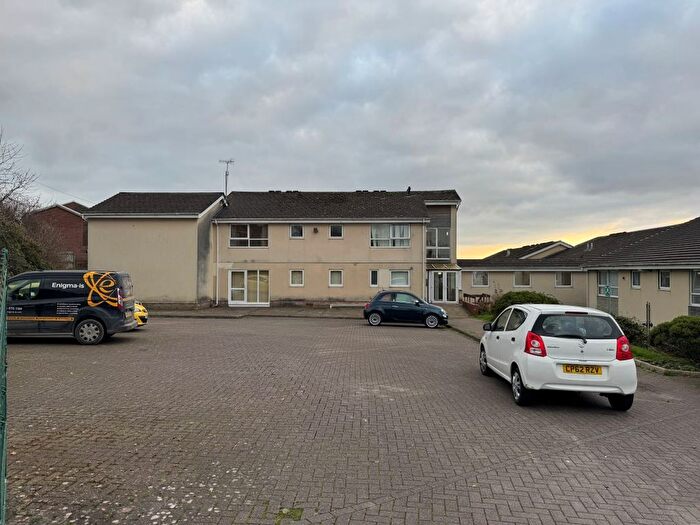 1 Bedroom Flat For Sale In Flat Llys Newydd, Tir Einon, Llanelli, Dyfed, SA14