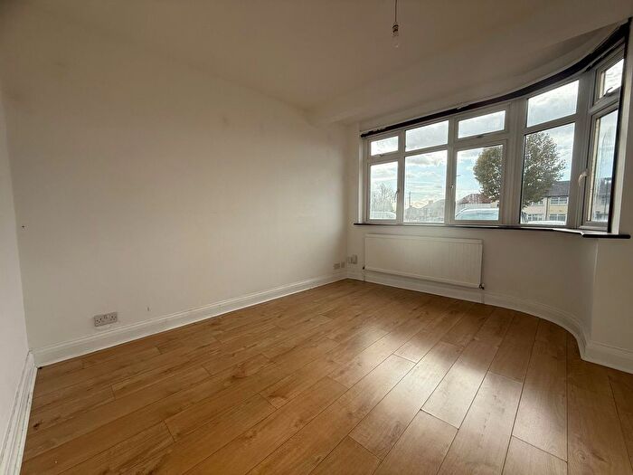 3 Bedroom Semi Detached House To Rent In Waltham Drive, Edgware, HA8