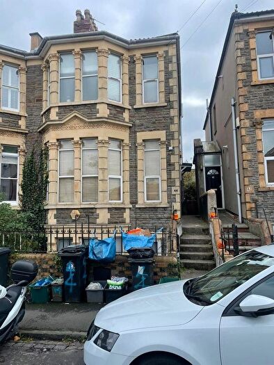 2 Bedroom Flat To Rent In Seymour Road, Bristol, BS7