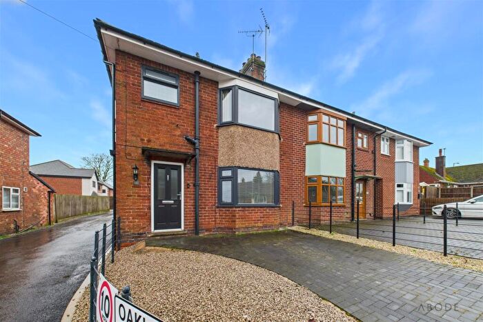 3 Bedroom Semi-Detached House For Sale In Westlands Road, Uttoxeter, Staffordshire, ST14