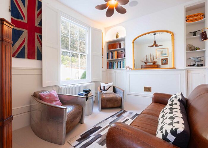 4 Bedroom Detached House For Sale In Lancefield House, PL28