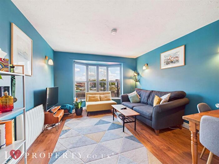 2 Bedroom Terraced House For Sale In Livery Street, Birmingham, West Midlands, B3