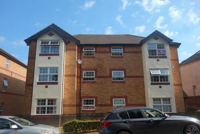 2 Bedroom Flat To Rent In Andrew Road, Penarth CF64