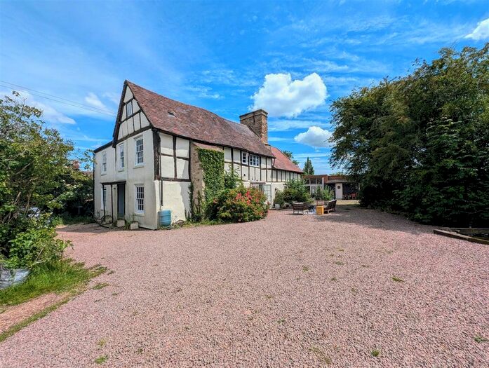 5 Bedroom Detached House For Sale In Stiffords Bridge, Cradley, Malvern, WR13