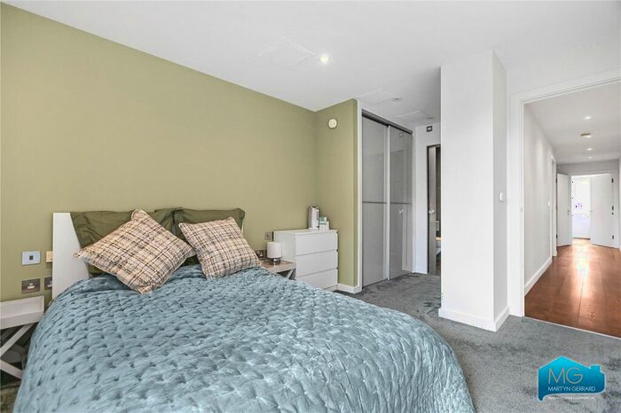 2 Bedroom Apartment To Rent In Abbey Road, London, NW8